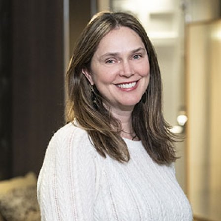 Alison Powell headshot