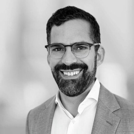 Headshot of Luke Jernagan