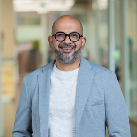 Headshot of Santhosh Ramdoss