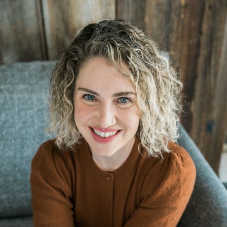Jaimie Mayer Headshot