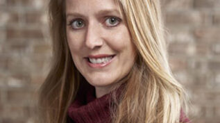 Natalie Ossenfort headshot