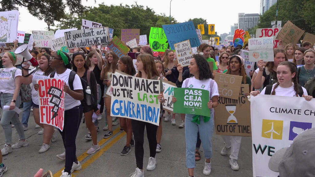 Youth march in support of the Illinois Climate and Equitable Jobs Act . Credit Illinois Clean Jobs Coalition