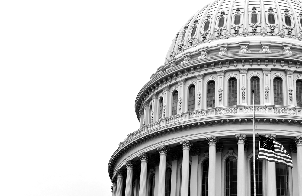 Black and white photo of the United States Capitol building